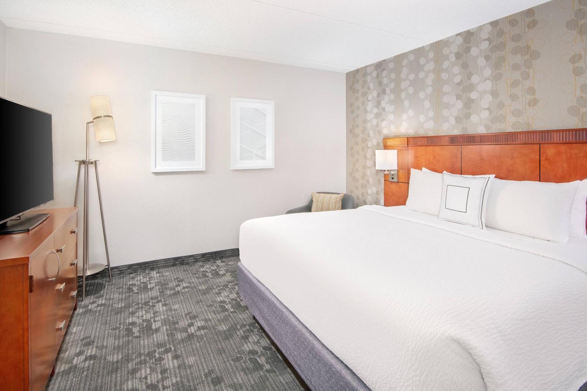 Courtyard By Marriott Birmingham Homewood Eksteriør billede